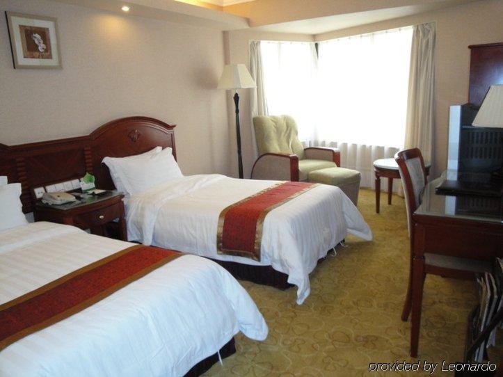 Shenzhen Luohu Hotel Room photo
